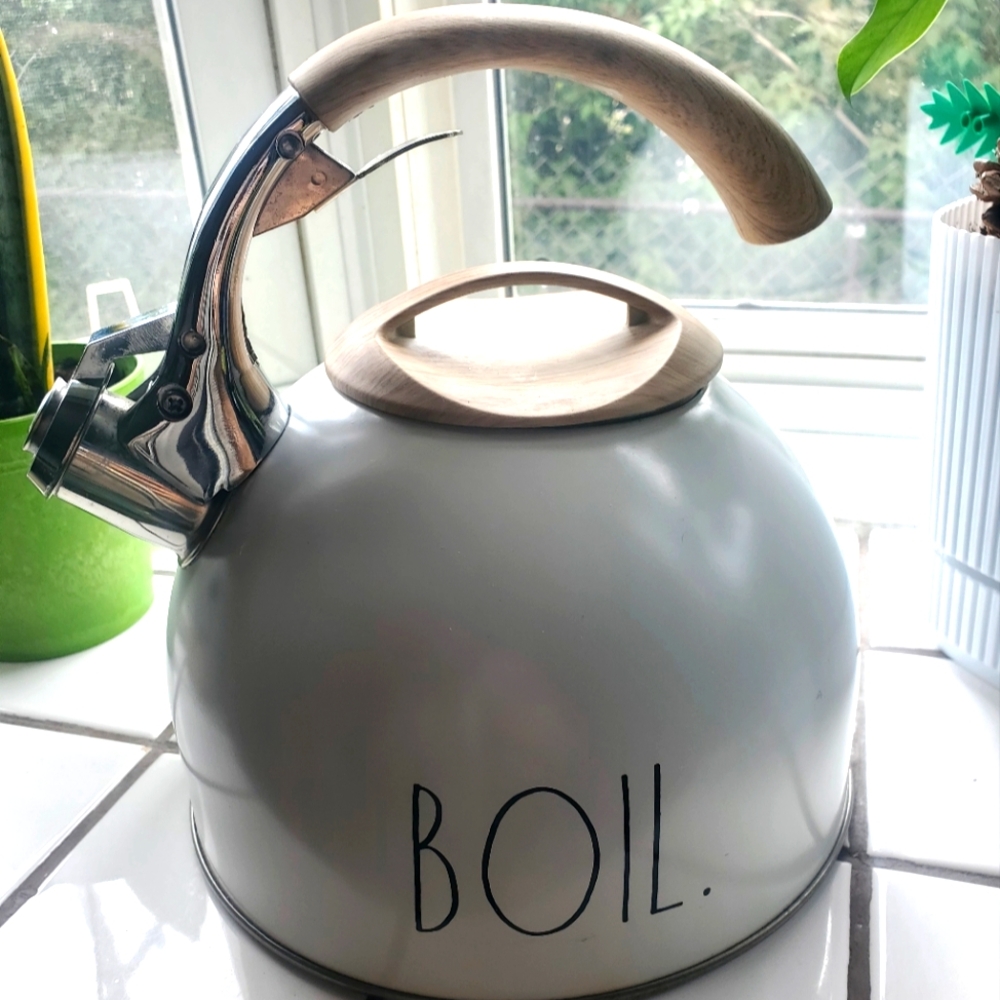 Boil White Kettle; RAE DUNN